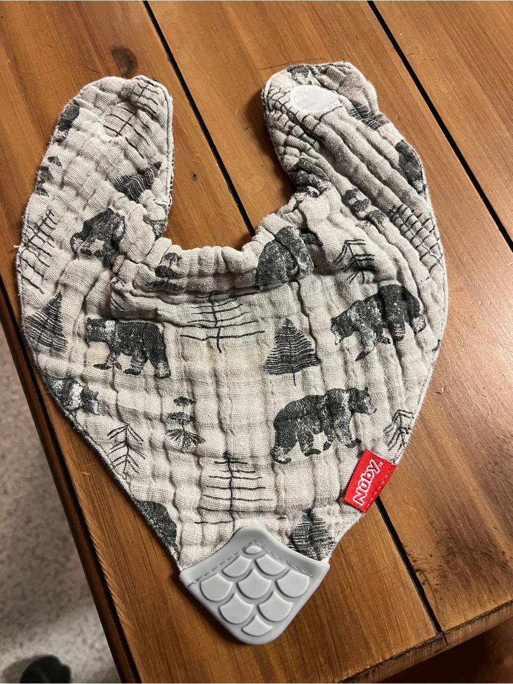 Bear Print Muslin Teething Bib with Silicone Chew - Grey & White